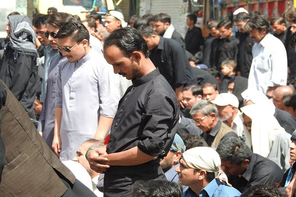 Pakistan: sciiti e sunniti uniti nella preghiera collettiva nel giorno di Ashura