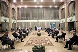 الشريحة القرآنية في إیران تندّد بالإساءة لرسول الله(ص) + فیدیو