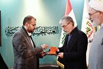وزير العلوم الإيراني يشيد بالتقنية الرقمية في مصحف العتبة الحسينية + صور