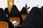 العتبة العباسية تنظّم دورة قرآنیة تخصصيةً لملاكاتها التدريسية
