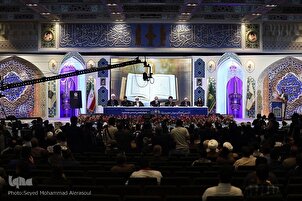 تقرير مصور | حفل ختام مؤتمر "الامام الرضا(ع)" الدولي السادس في إیران