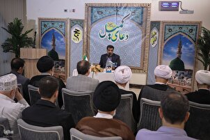 تقرير مصور |  مراسم قراءة دعاء كميل في المدينة المنورة بحضور الحجاج الايرانيين
