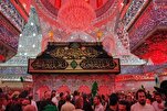 جموع الزائرين تواصل زحفها إلى كربلاء لإحياء عاشوراء
