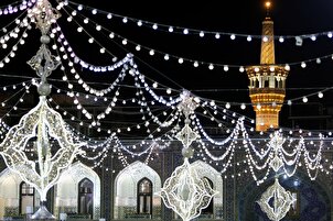 Der Heilige Schrein von Mashhad und Ghom am Vorabend des Ghadir-Festes