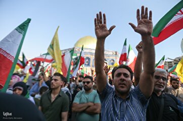 Brave Iranians Attend Ghadir Celebrations across Iran