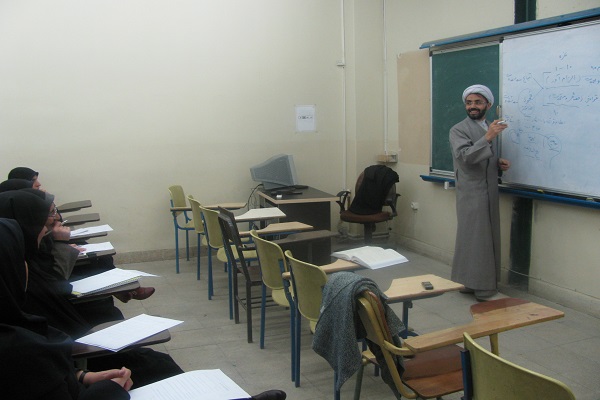 سفارش حضرت امیر(ع) به مالک اشتر؛ مقابله با حب جاه در پذیرفتن مسئولیت سفارش حضرت امیر(ع) به مالک اشتر؛ مقابله با حب جاه در پذیرفتن مسئولیت