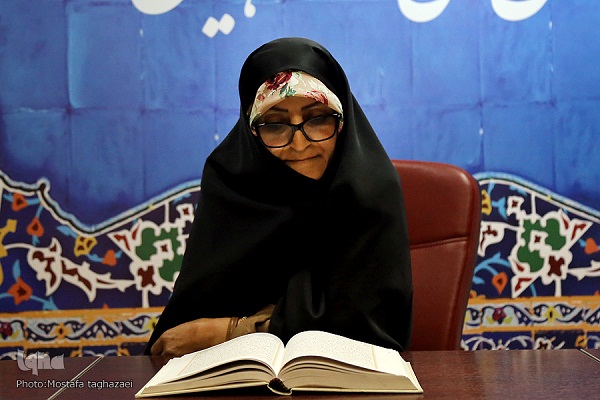 هجرت از تهران به قم برای داشتن خانواده حافظ کل قرآن/ فراز و فرود زندگی و آرامشی که از قرآن گرفتم