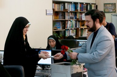 فیلم/ تجلیل از خبرنگاران خبرگزاری ایکنا
