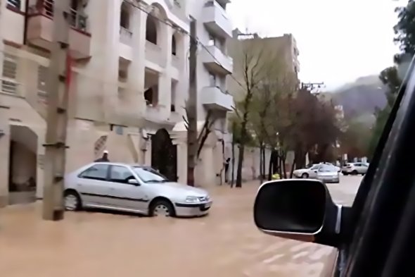 فیلم/ خرم آباد در وضعیت بحرانی قرار گرفت