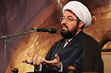 صوت/ مغرور شدن از عبادت