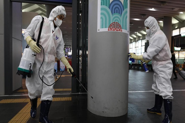 ردپای کرونا در بدن؛ از تب و درد عضلانی تا علائم حاد تنفسی در کرونا