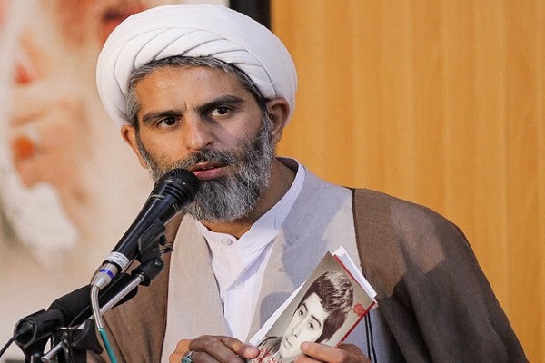 دوری انسان از معنویات بر پدیده&zwnj;های عالم اثر می&zwnj;گذارد