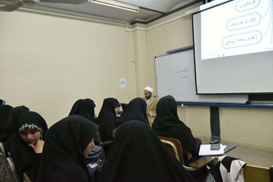 احساس نیاز به منجی قبل از ظهور ضامن حمایت از امام عصر(عج) است