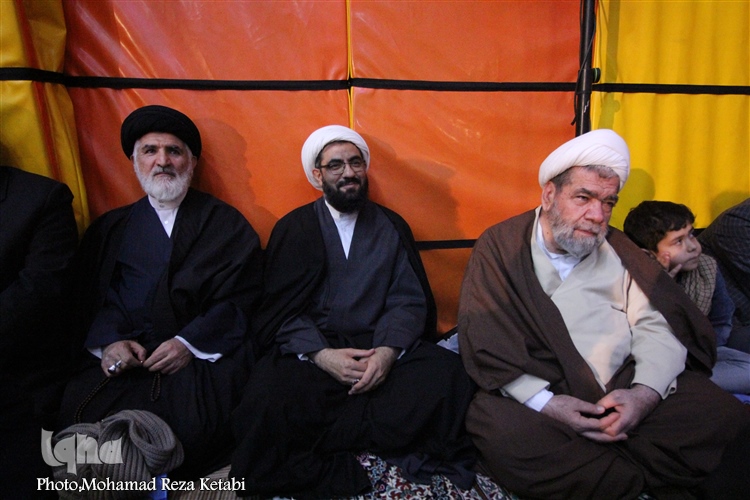 گزارش تصویری از سیودومین یادواره سردار شهید «علی چیتسازیان» در همدان گزارش تصویری از سیودومین یادواره سردار شهید «علی چیتسازیان» در همدان