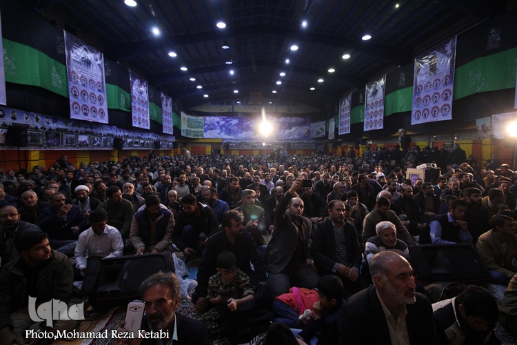 گزارش تصویری از سیودومین یادواره سردار شهید «علی چیتسازیان» در همدان گزارش تصویری از سیودومین یادواره سردار شهید «علی چیتسازیان» در همدان