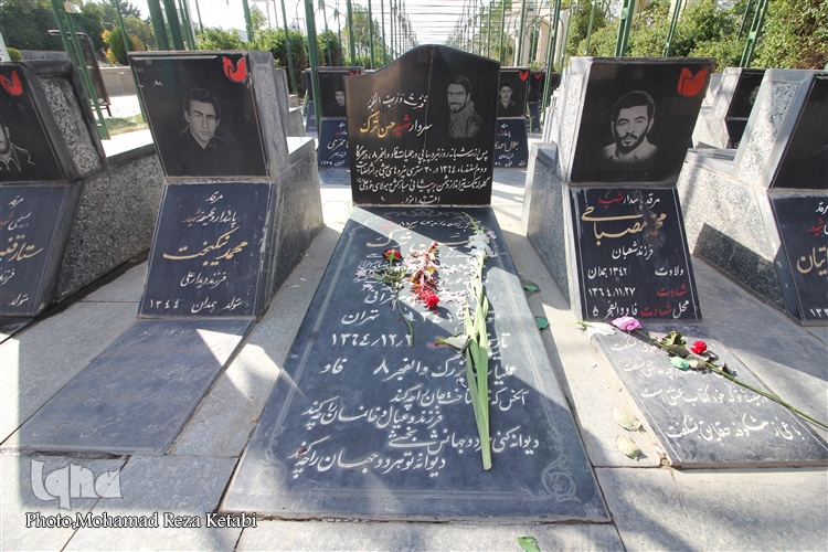 عکس | به خاک افتادند تا ما به خاک نیفتیم