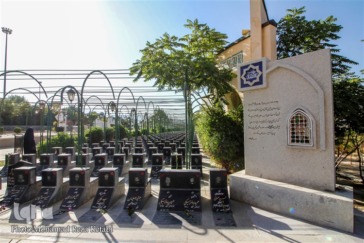 عکس | به خاک افتادند تا ما به خاک نیفتیم