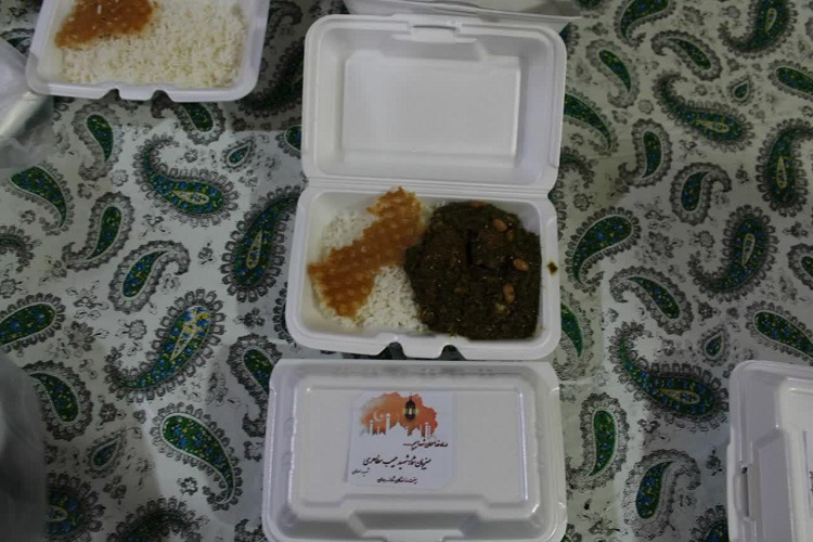 توزیع 5000 پرس غذا در همدان در پویش &laquo;مهمان خدائید&raquo; + عکس