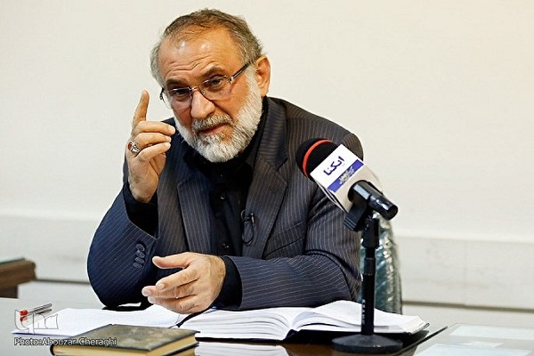 سیری در معنا و برکات آیه عظیم قرآنی «آیةالکرسی»