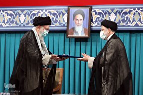 فیلم |‌ سخنان رهبر انقلاب در تنفیذ حکم ریاست جمهوری