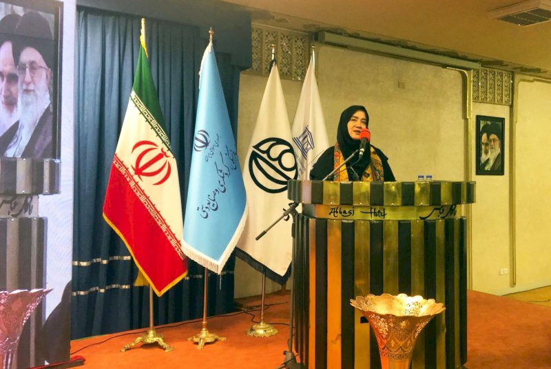 روح خانواده محور را در صنایع‌ دستی اصیل ایرانی احیا کنیم