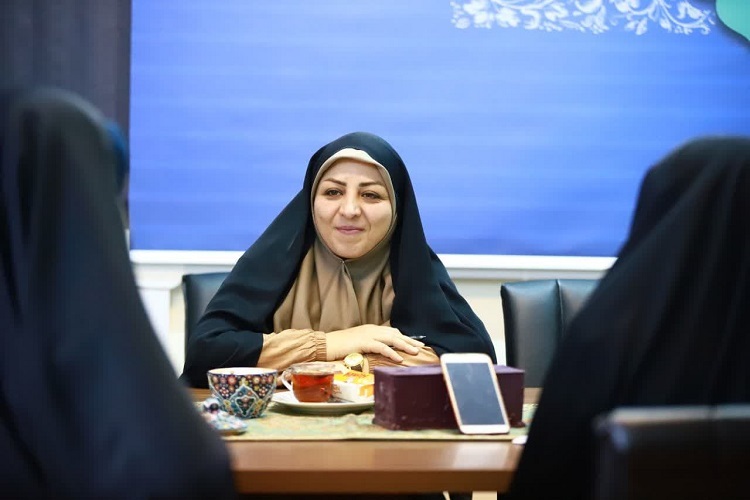 معصومه ابرهیمی هژیر مدرس دانشگاه فرهنگیان معصومه ابرهیمی هژیر مدرس دانشگاه فرهنگیان