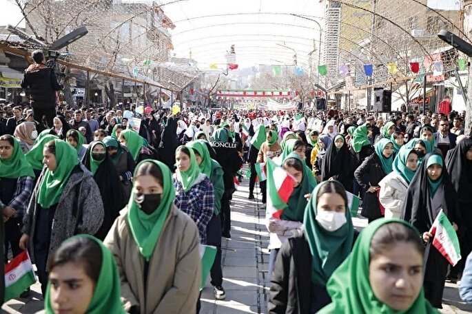 آغاز راهپیمایی یوم الله ۲۲ بهمن در کردستان