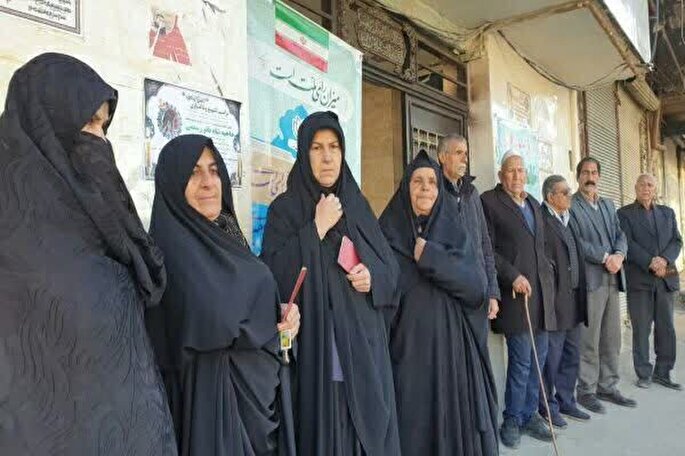 رأی‌گیری انتخابات در لرستان آغاز شد + عکس