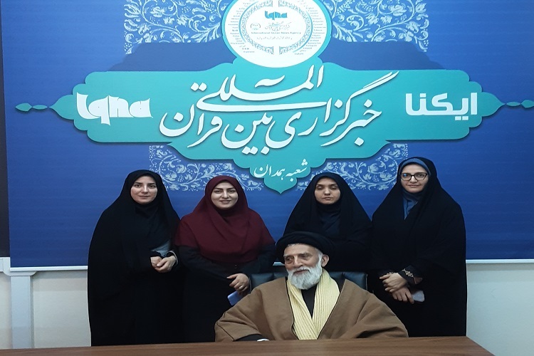 حضور آیت الله موسوی اصفهانی در دفتر ایکنا همدان حضور آیت الله موسوی اصفهانی در دفتر ایکنا همدان