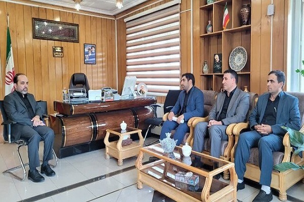 دیدار رئیس جهاد دانشگاهی واحد همدان با فرماندار