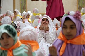 عکس | جشن و ضیافت افطار روزه اولی‌ها در حرم حضرت معصومه(س)