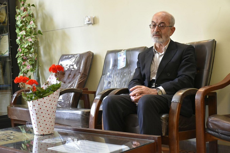 جواد صدیق، معلم قرآن و مدیر بنیاد قرآن استان همدان