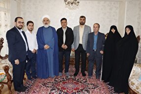 دیدار شهردار تبریز با خانواده شهید «خان‌پور» و جانباز «پورحسین»