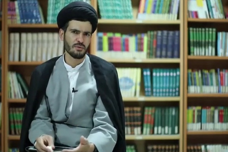 حجت‌الاسلام والمسلمین سید مجتبی حسینی یمین مدرس دانشگاه‌ه