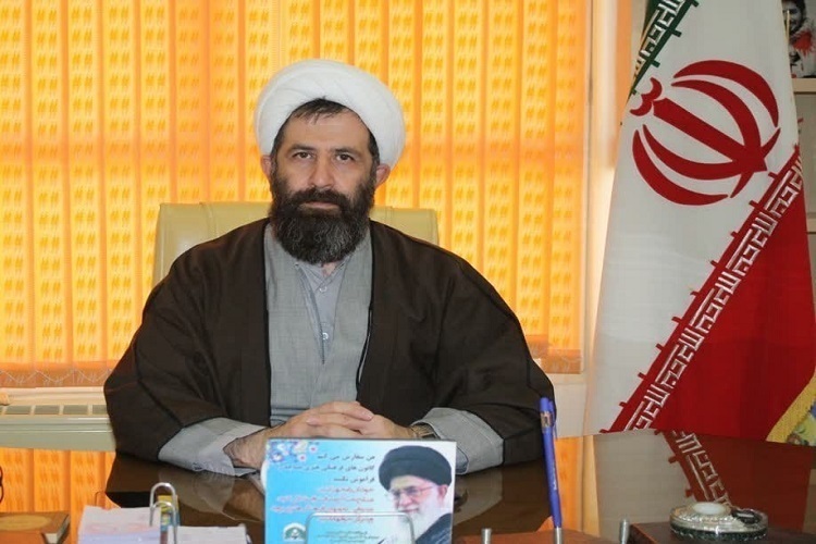 حجت‌الاسلام علی عزیزی، مدیر ستاد هماهنگی کانون‌های فرهنگی هنری مساجد استان همدان