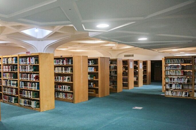 معرفی گنجینه‌های هشت‌گانه کتابخانه فاطمی