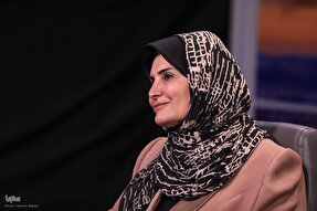 فیلم | همراه با مخاطب می‌آموزیم