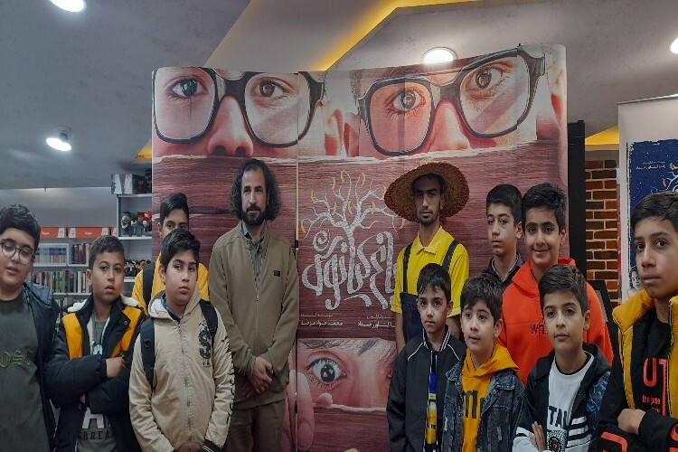 علی اصغر عزتی پاک نویسنده همدانی