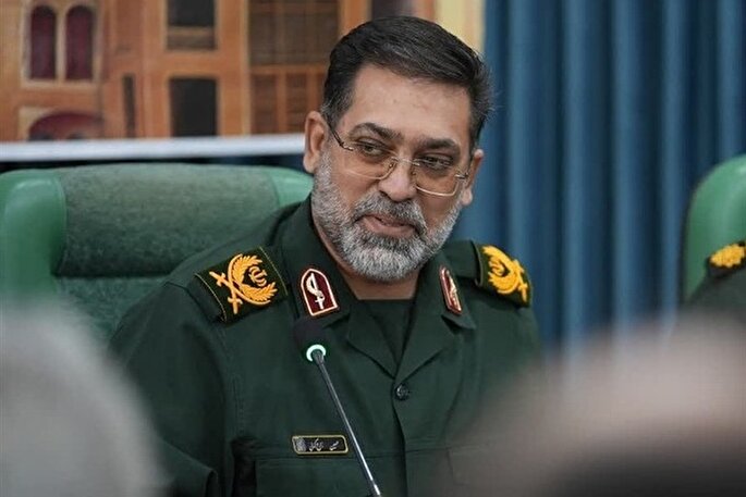 هدف دشمن هموار کردن مسیر برای نفوذ است