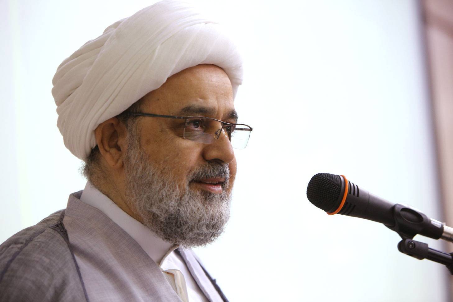 تهدید وجودی و فلسفی هوش مصنوعی با شواهد و مصداق واقعی