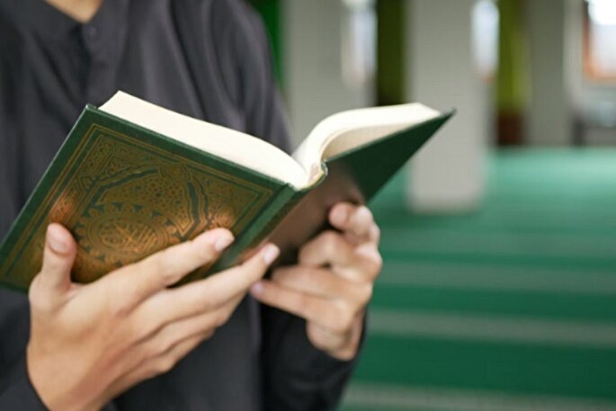 صبر در سختی کلید پیروزی نهایی است