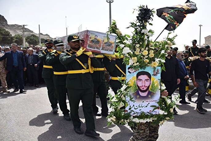 پیکر مطهر شهید «شایان‌فرد» در زاهدان تشییع شد + عکس