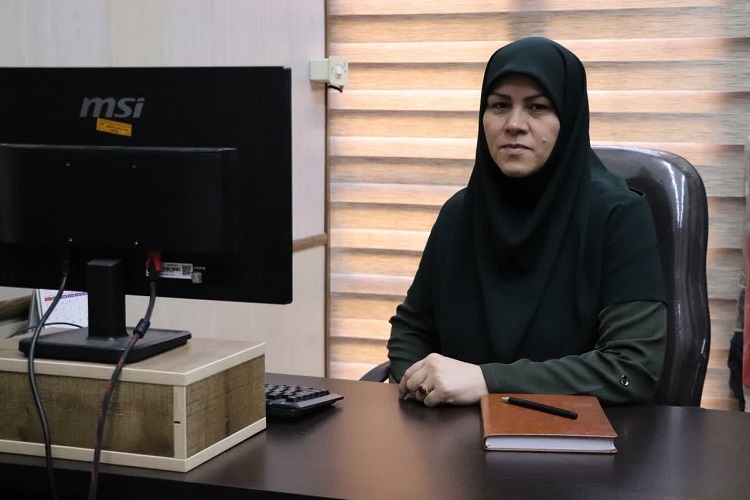 زلیخا غلامی، مدیر قرآن و عترت دانشگاه علوم پزشکی همدان