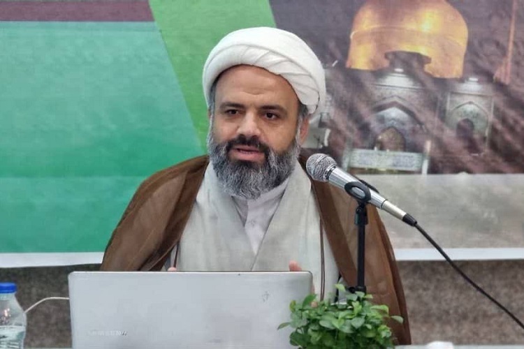 حجت‌الاسلام والمسلمین قاسم مقدم، مسئول نهاد رهبری دانشگاه پیام نور قم