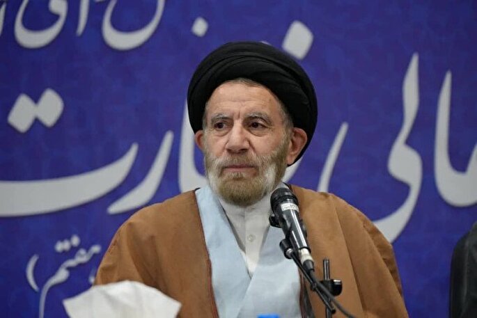 افراد خلاق و خدمتگزار در انتخابات شوراهای شهر و روستا انتخاب شوند