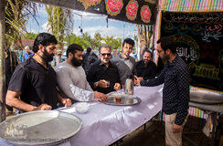 پذیرایی از زائران اربعین حسینی در موکب‌های همدان