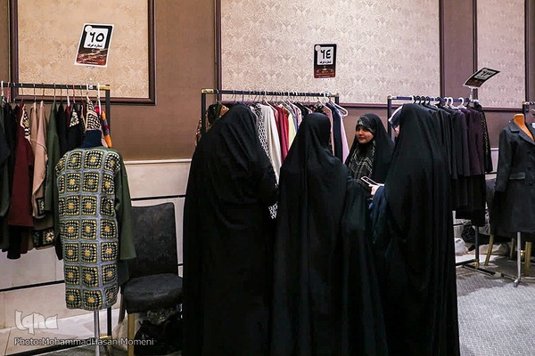 افتتاح نمایشگاه مد و لباس ایرانی- اسلامی در همدان