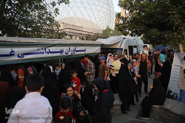 جشن ۱۸ کیلومتری عید غدیر در همدان