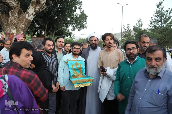 جشن ۱۸ کیلومتری عید غدیر در همدان