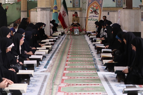یازدهمین محفل انس با قرآن طرح شهید محمودی در ملایر